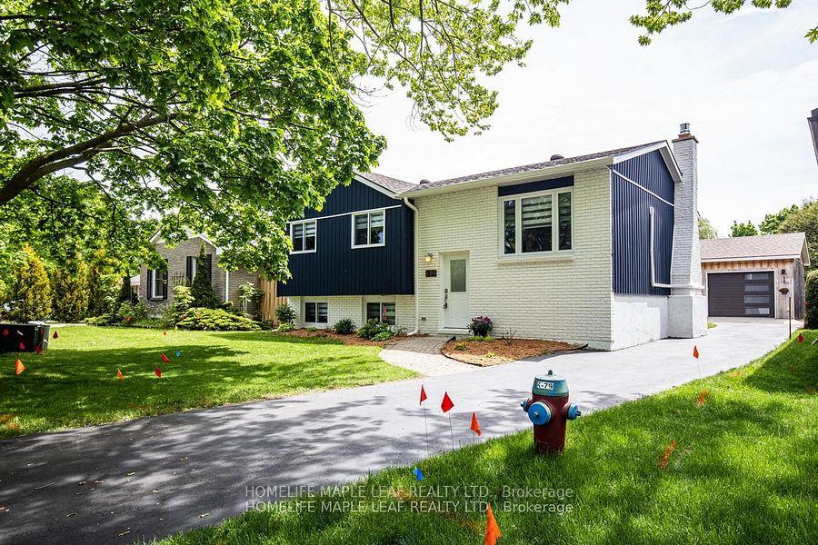 689-macyoung-drive-w-kincardine-ontario-x12469611