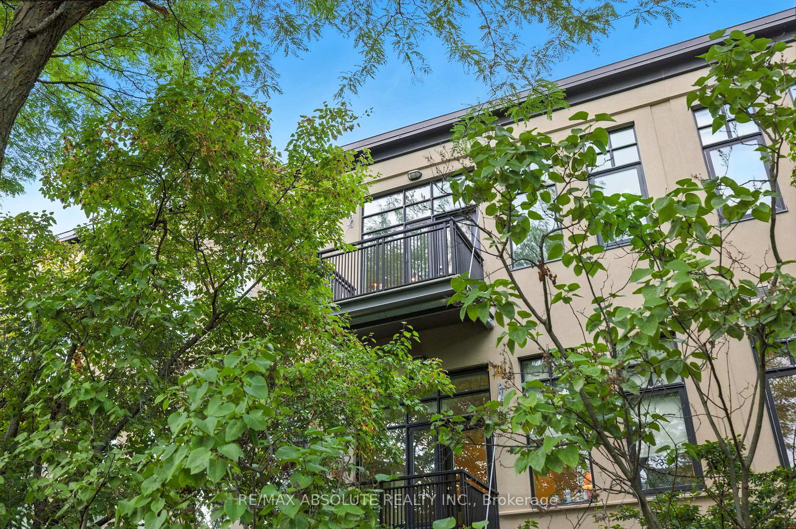 300-powell-avenue-dows-lake-civic-hospital-and-area-ottawa-ontario-x12469622