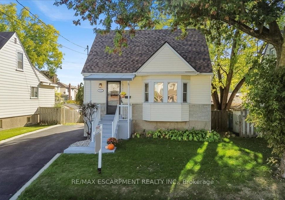 832-queensdale-avenue-hamilton-ontario-x12469708