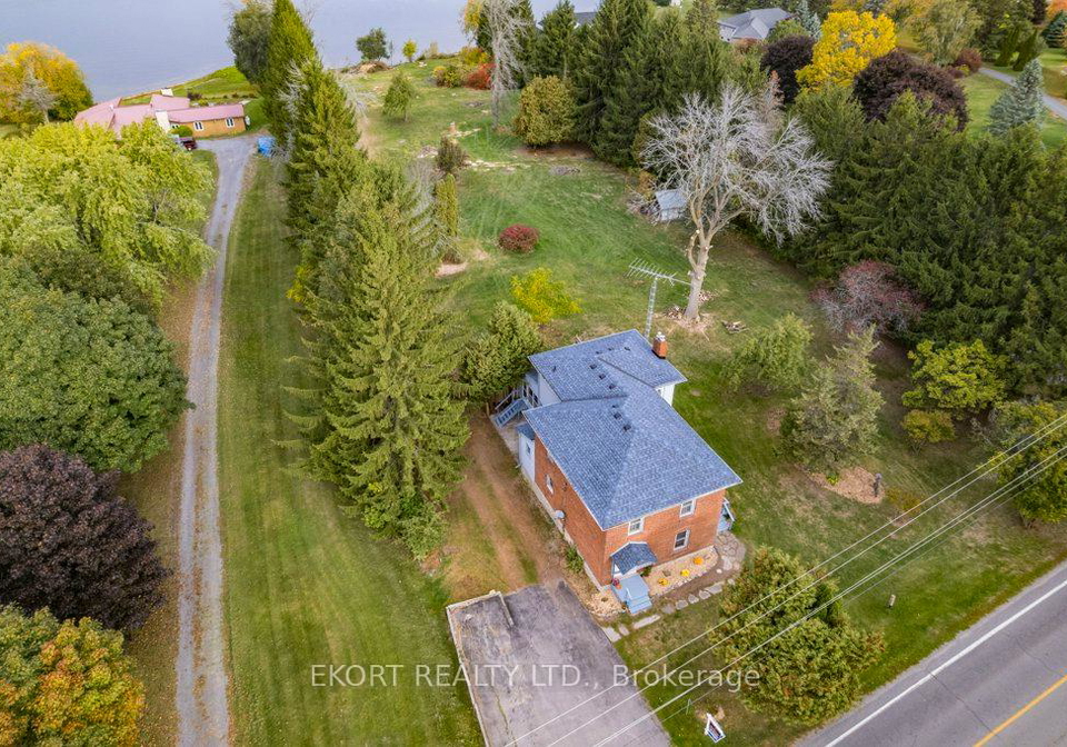 2422-county-road-3-prince-edward-county-ontario-x12469737