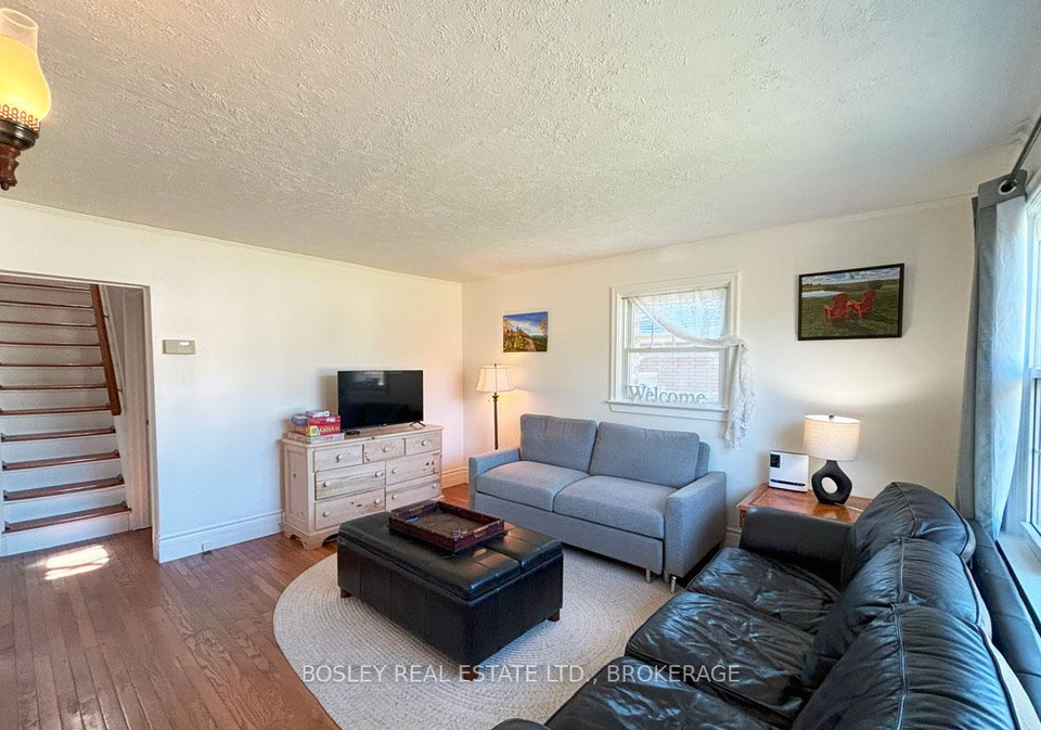 330-mary-street-niagara-on-the-lake-ontario-x12469934