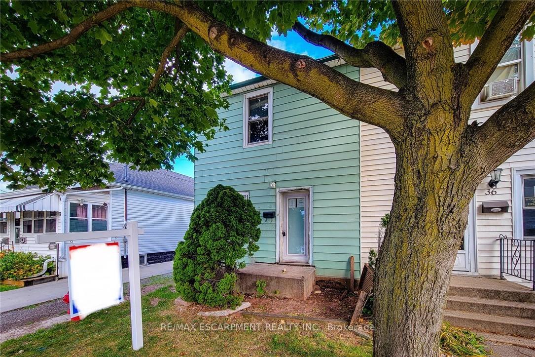 38-ellis-avenue-hamilton-ontario-x12470043