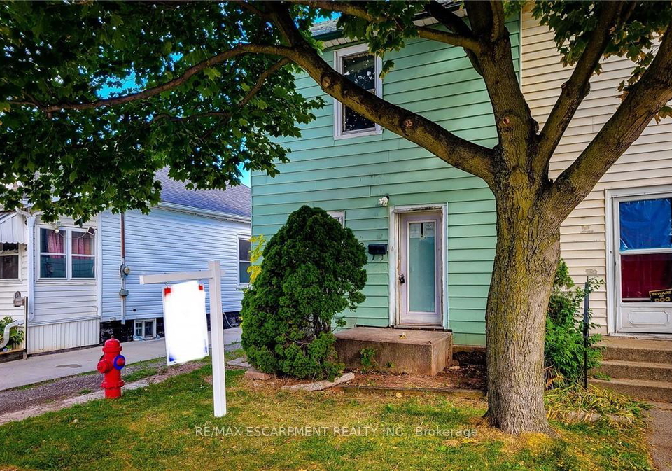 38-ellis-avenue-hamilton-ontario-x12470043