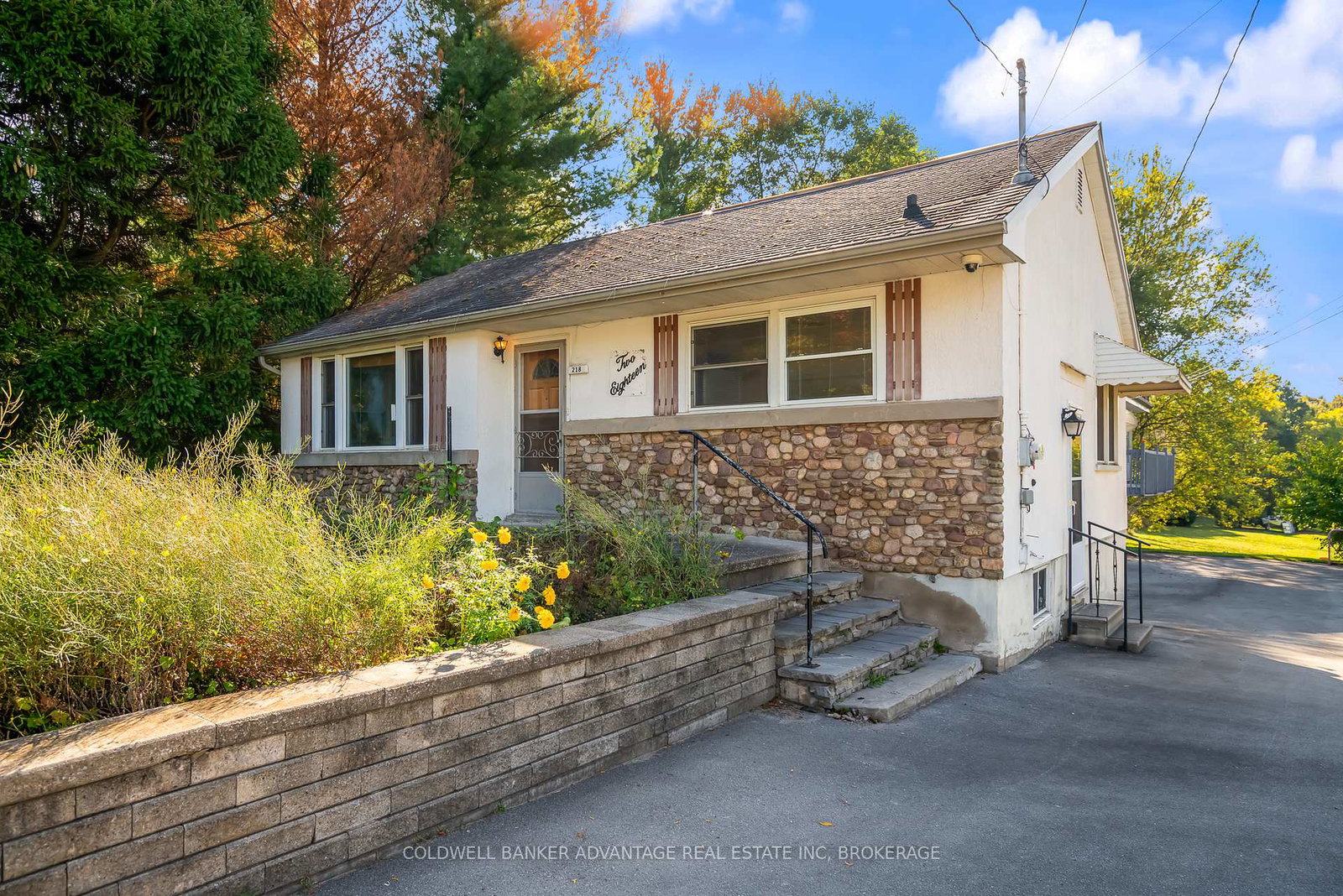 218-canboro-road-pelham-ontario-x12470076