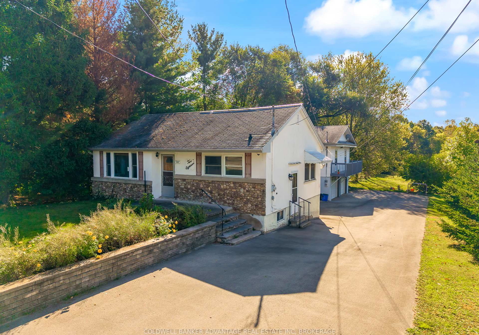 218-canboro-road-pelham-ontario-x12470076