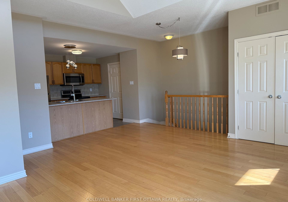 143-oldfield-street-ottawa-ontario-x12470179