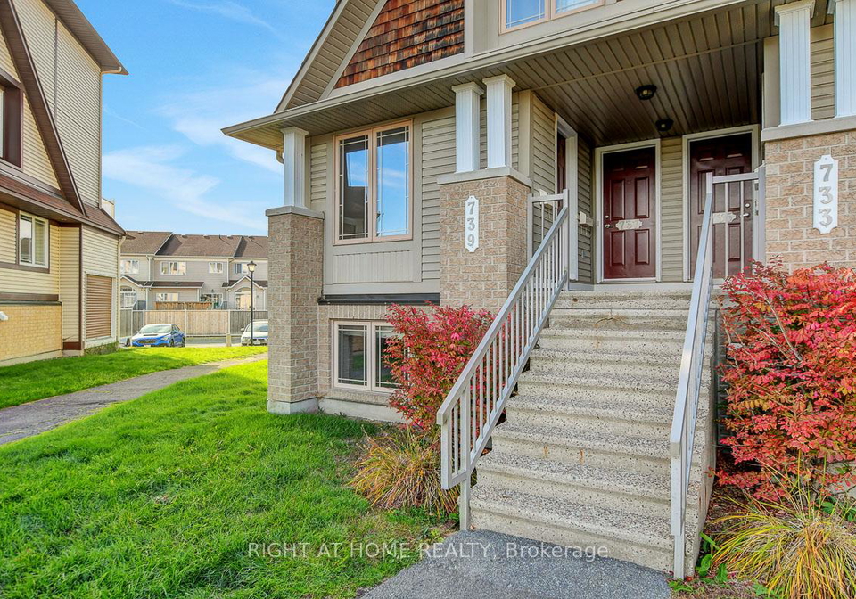 739-lakeridge-drive-ottawa-ontario-x12470256