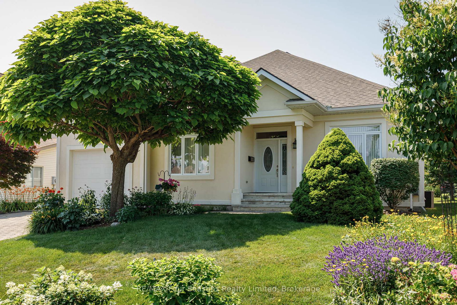 150-brooker-boulevard-blue-mountains-ontario-x12470265
