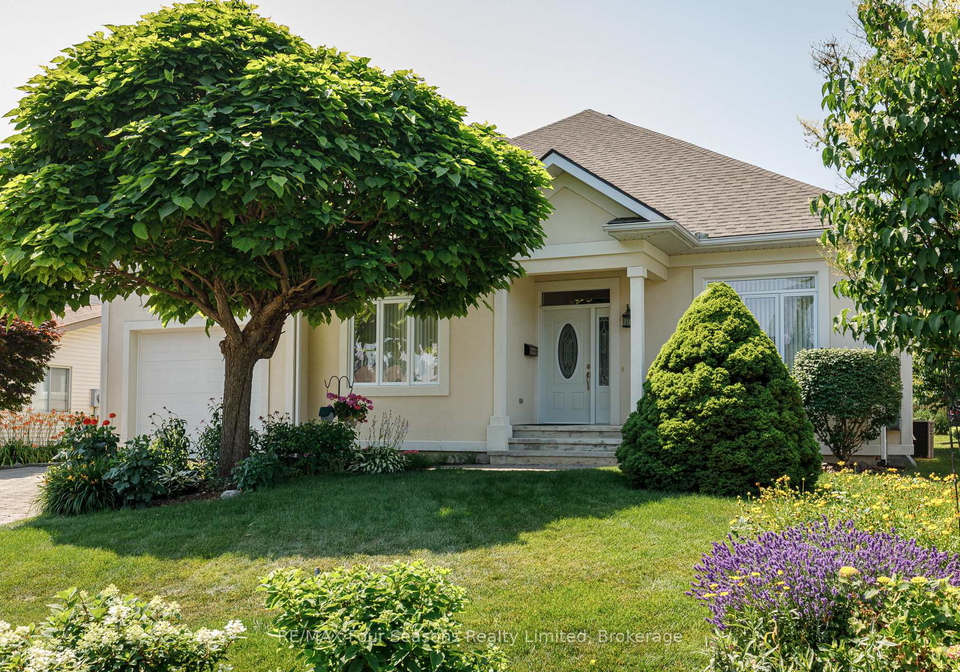 150-brooker-boulevard-blue-mountains-ontario-x12470265