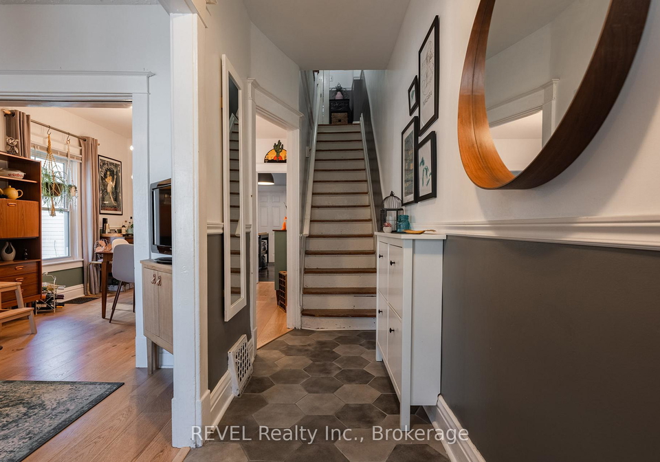 48-12-wellington-street-st-catharines-ontario-x12470493