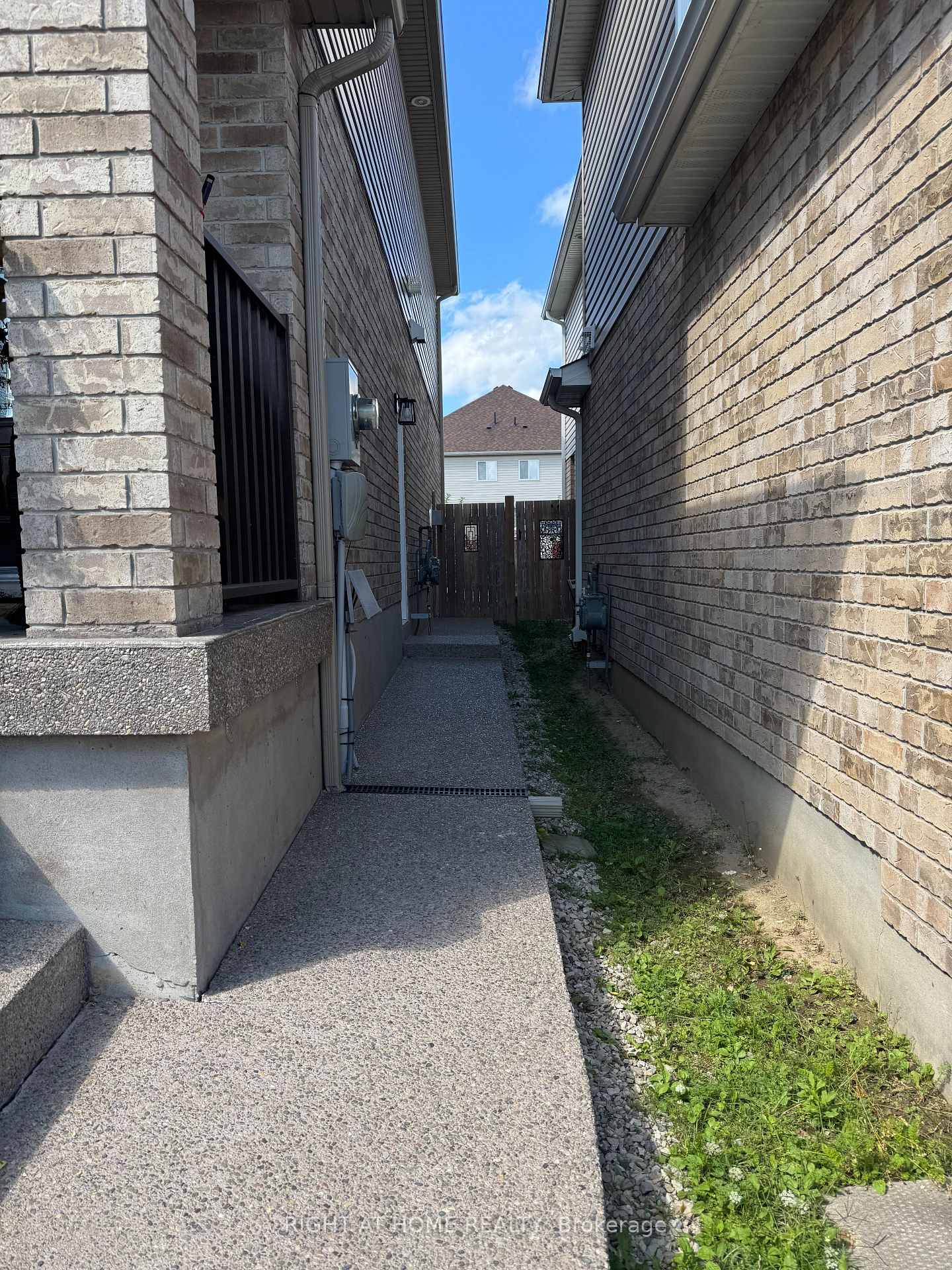 174-curzon-crescent-guelph-ontario-x12470564