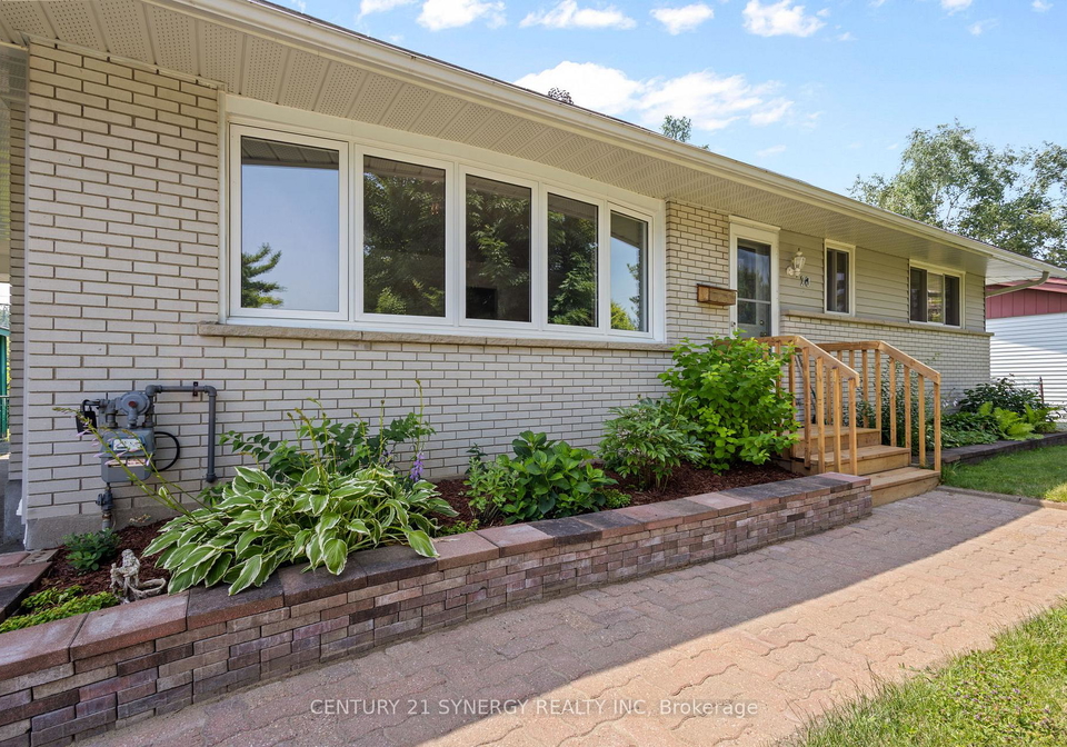 20-parkside-crescent-ottawa-ontario-x12470596