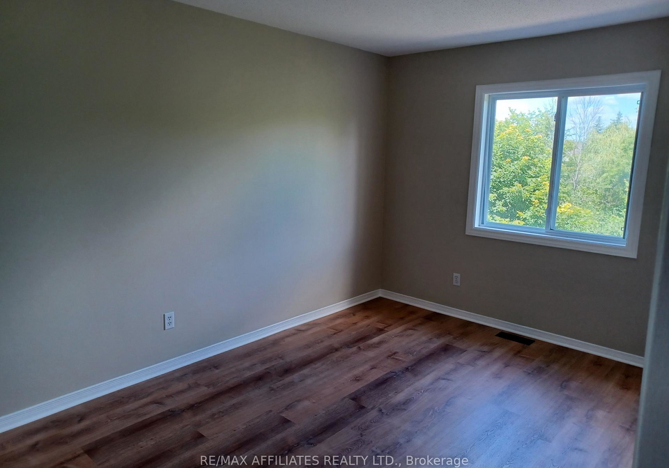 37-banchory-crescent-kanata-ontario-x12470917