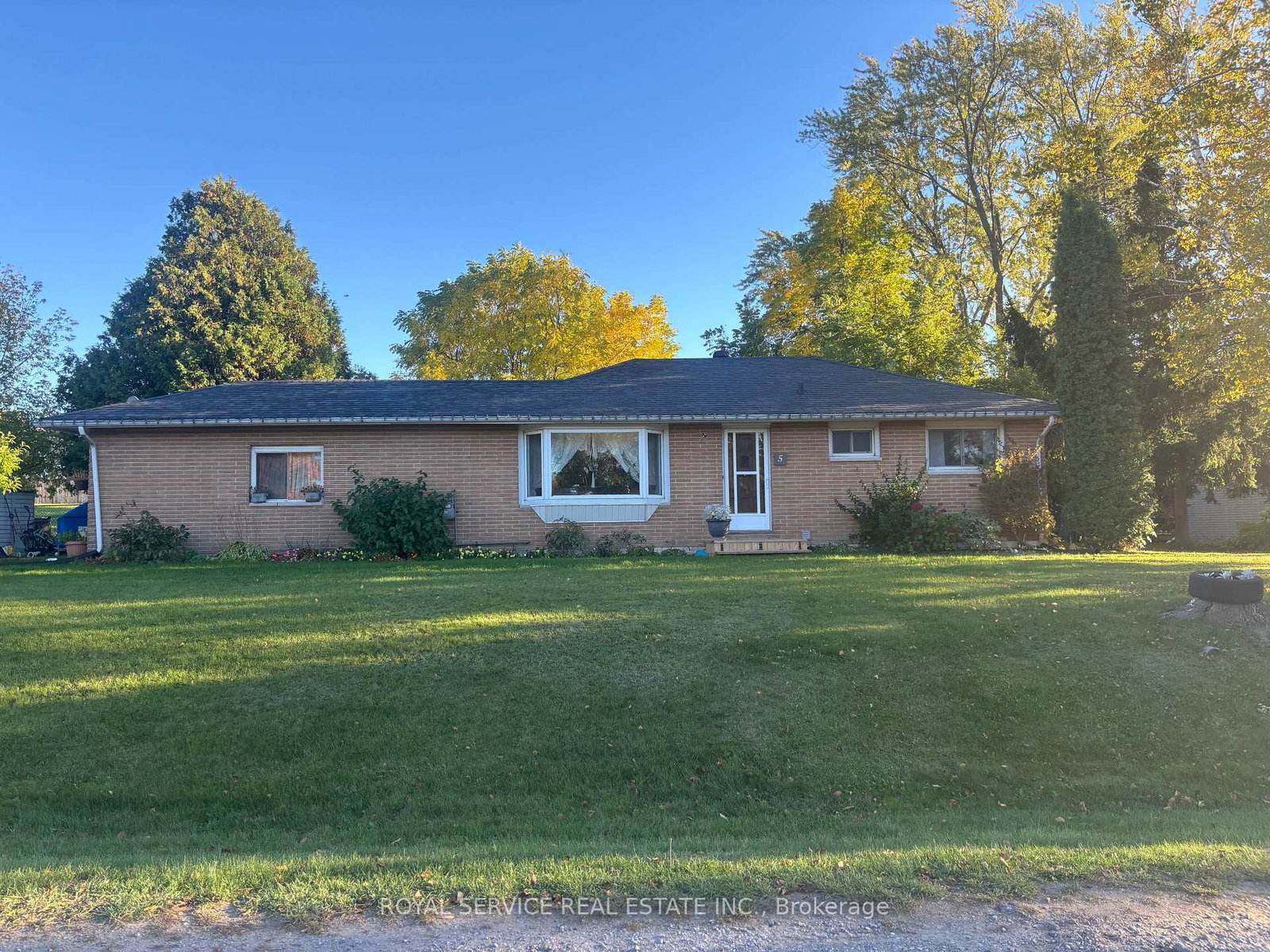 50-streamside-drive-cramahe-ontario-x12471025