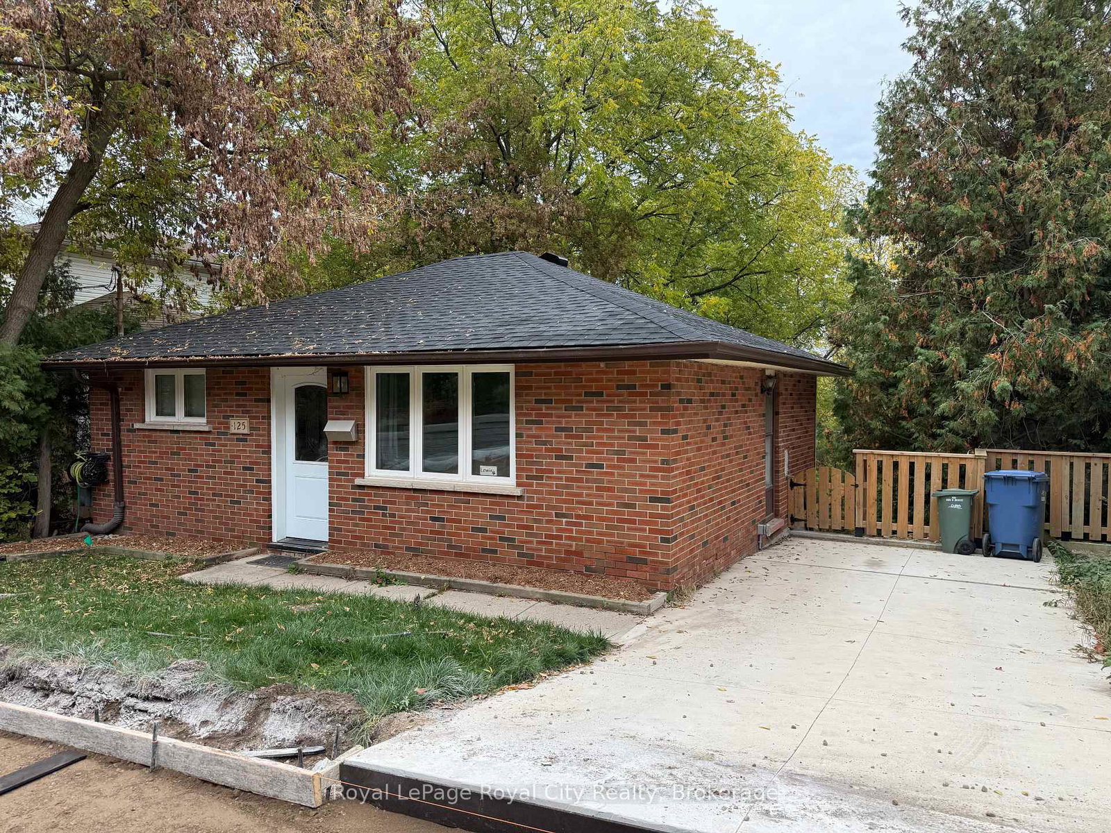 125-grove-street-guelph-ontario-x12471095