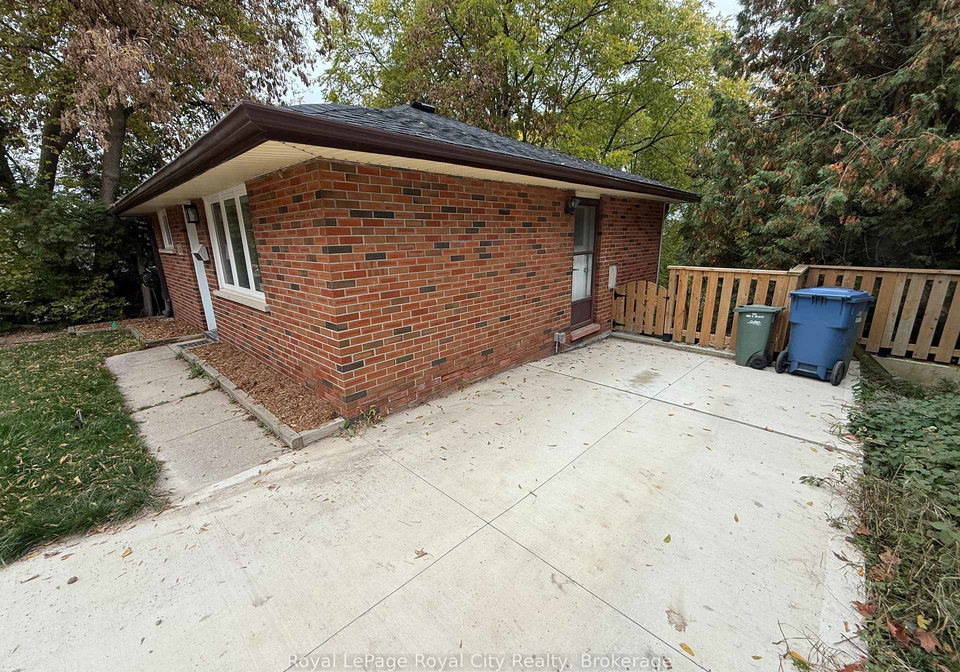 125-grove-street-guelph-ontario-x12471095