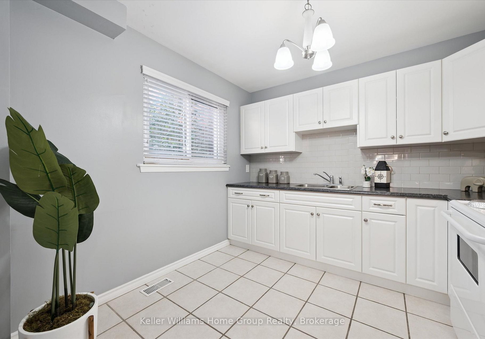 201-n-silvercreek-parkway-n-guelph-ontario-x12471216