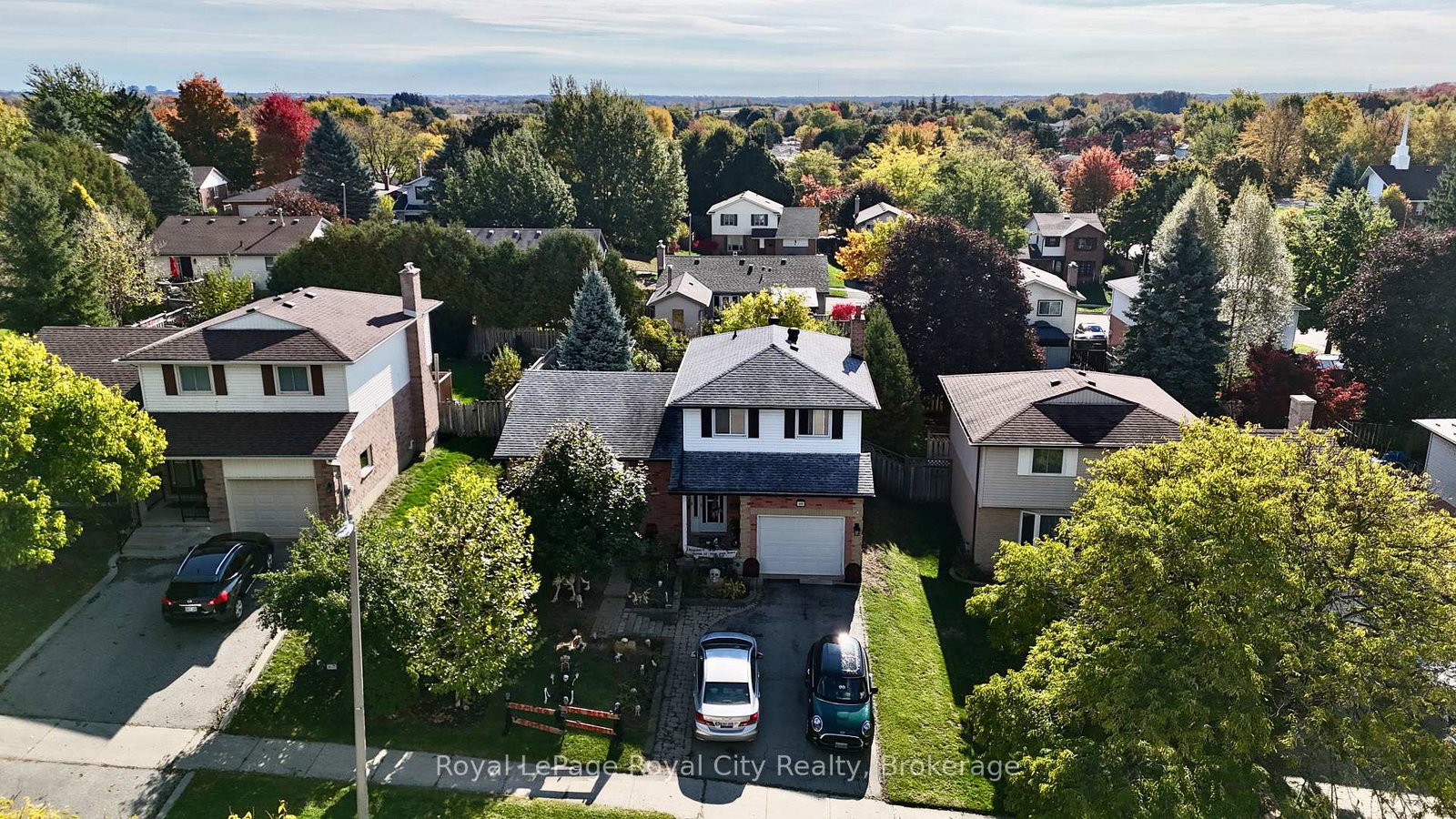 40-shoemaker-crescent-guelph-ontario-x12471482