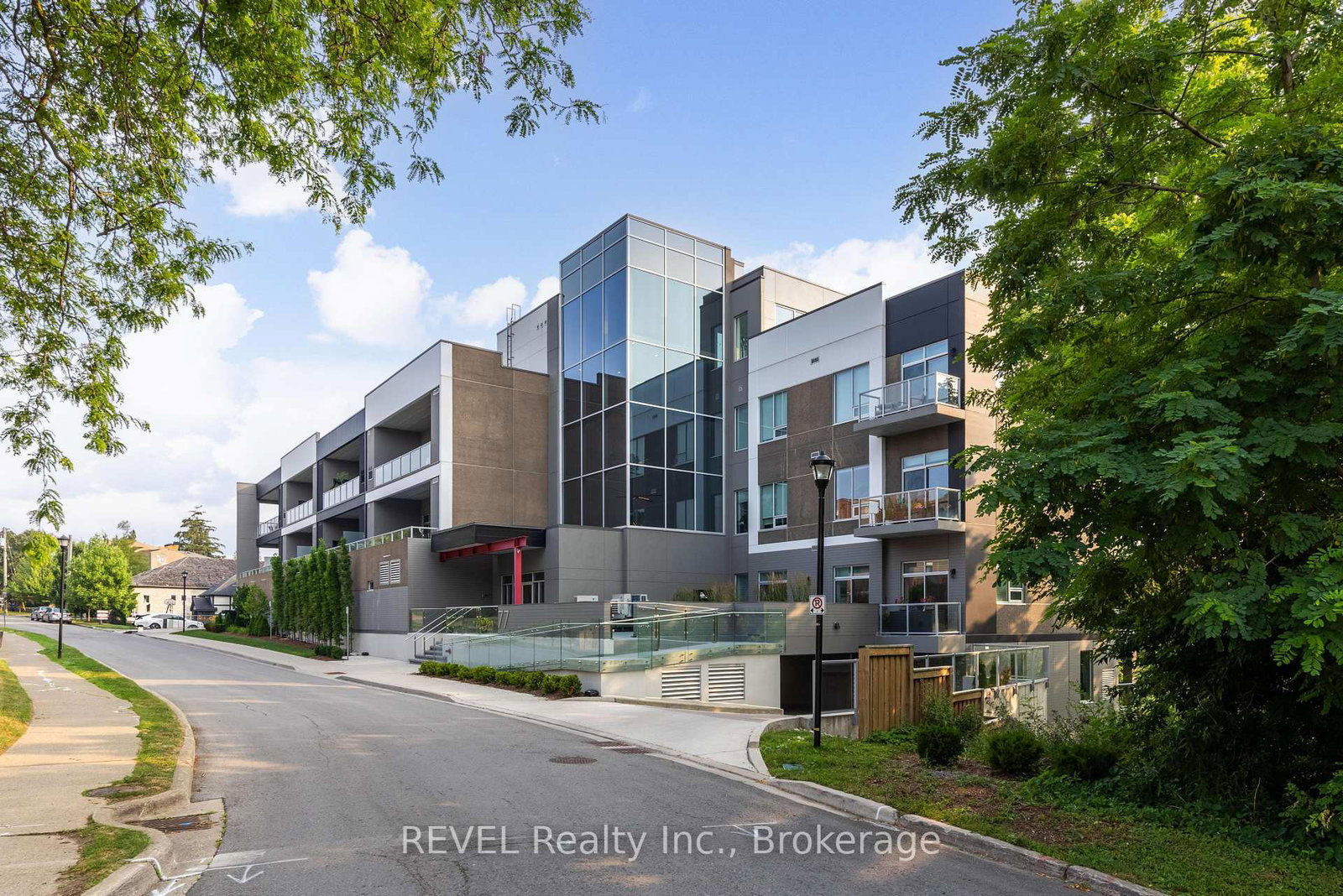 77-yates-street-st-catharines-ontario-x12471534
