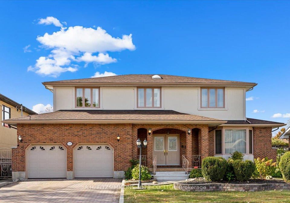 1538-claymor-avenue-ottawa-ontario-x12471607