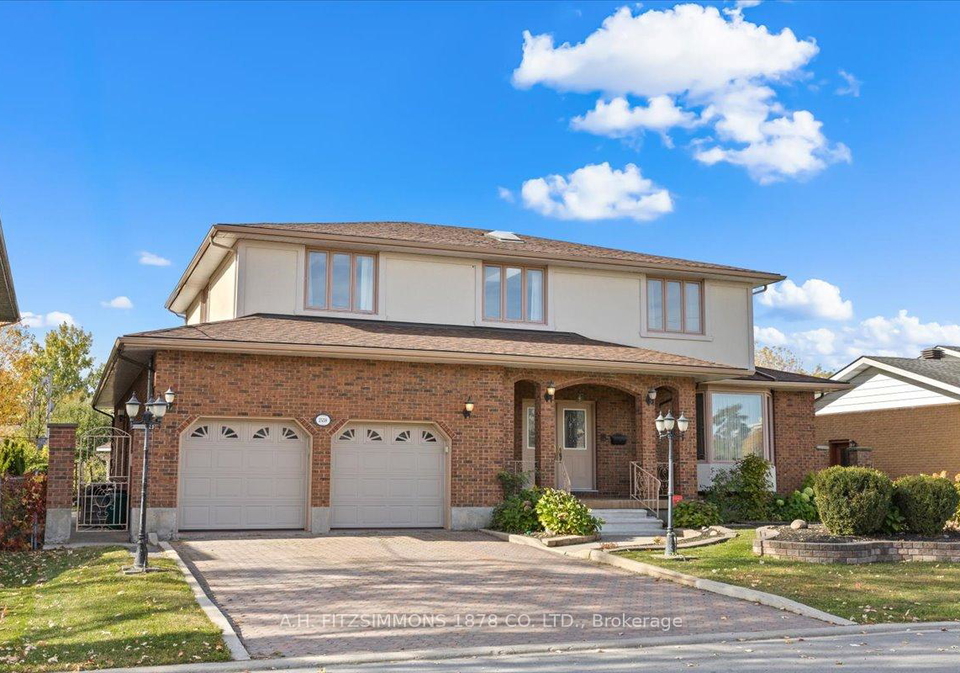1538-claymor-avenue-ottawa-ontario-x12471607