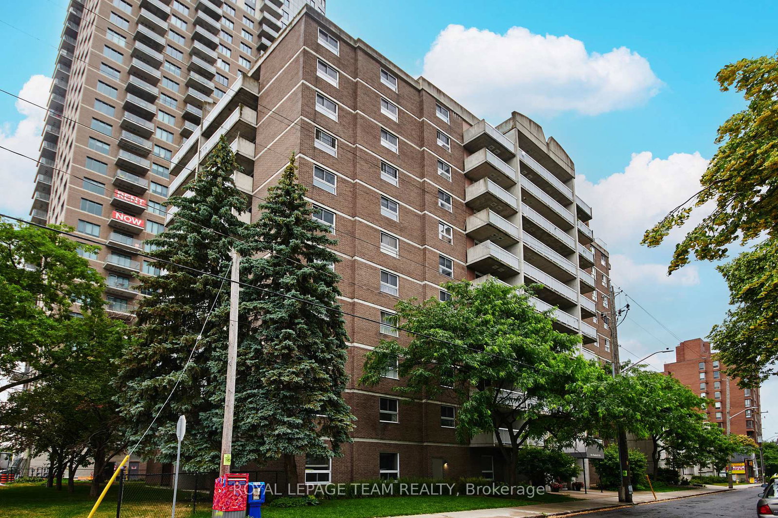 110-forward-avenue-ottawa-ontario-x12471652