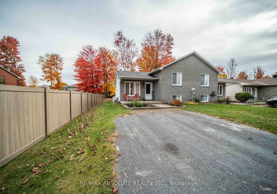 43-bourque-street-the-nation-ontario-x12471742