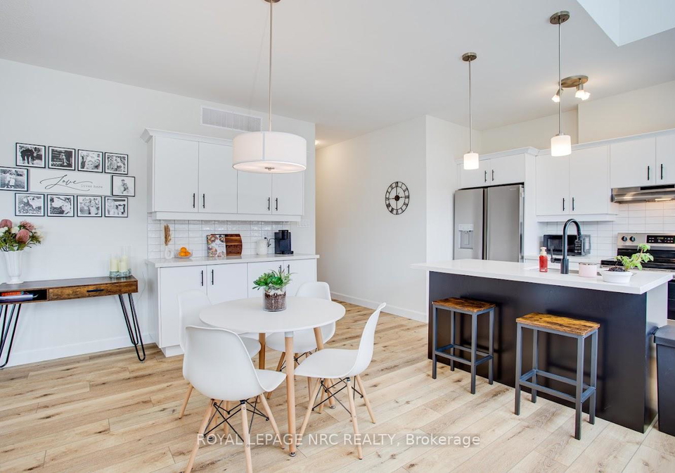 12-shores-lane-fort-erie-ontario-x12471783