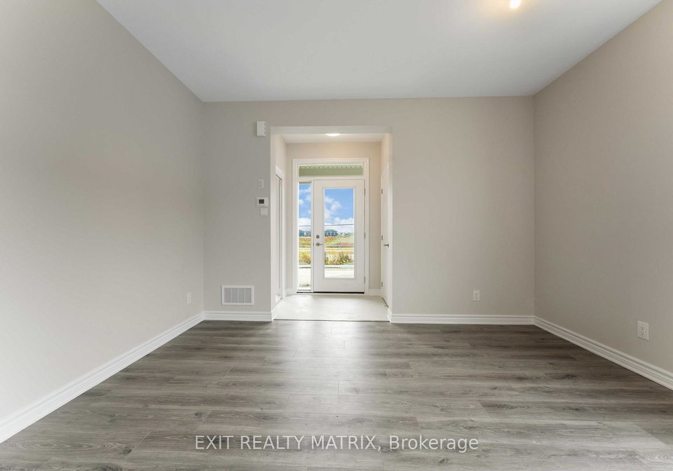 200-ryan-reynolds-way-ottawa-ontario-x12471944