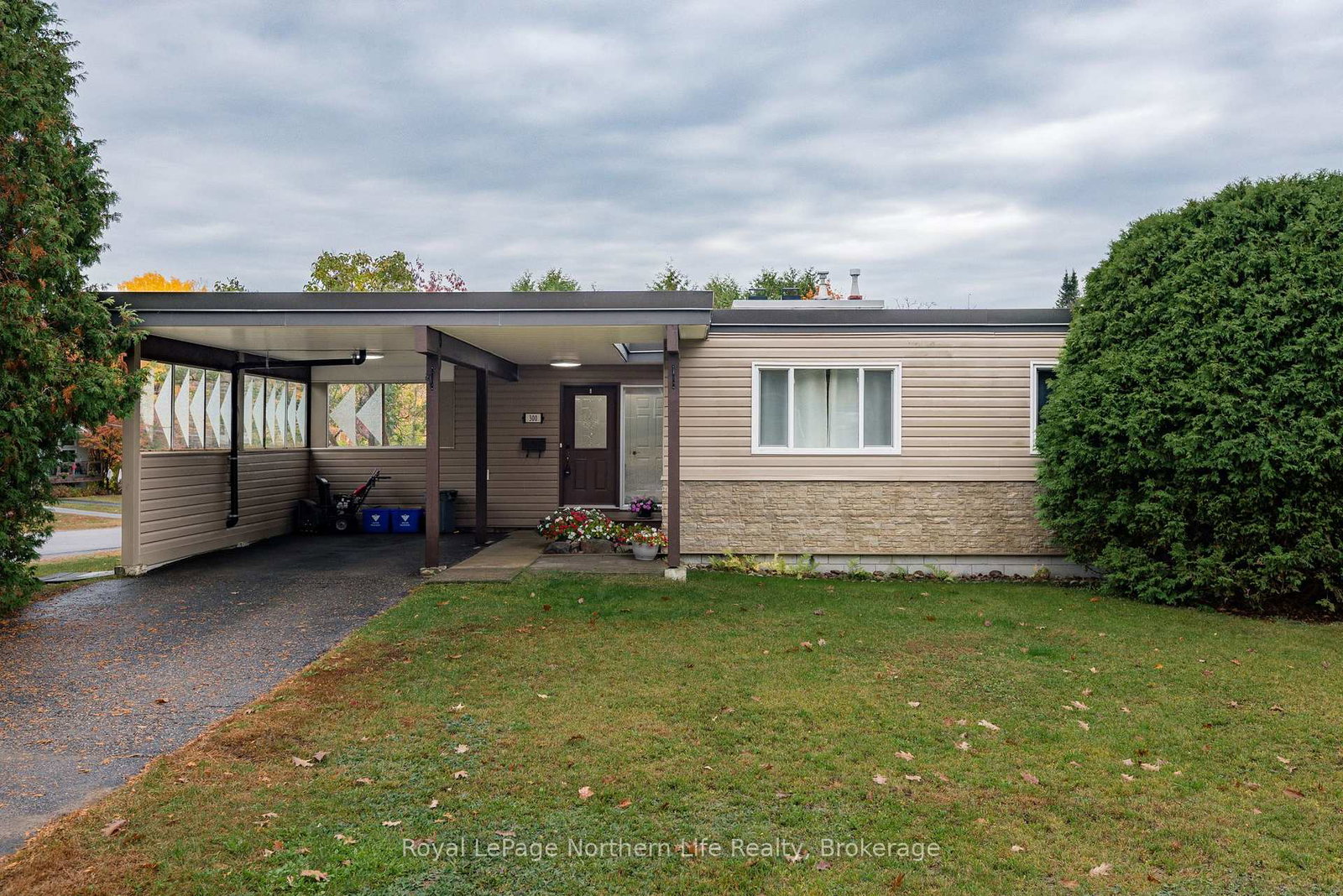 300-leonard-street-north-bay-ontario-x12471948