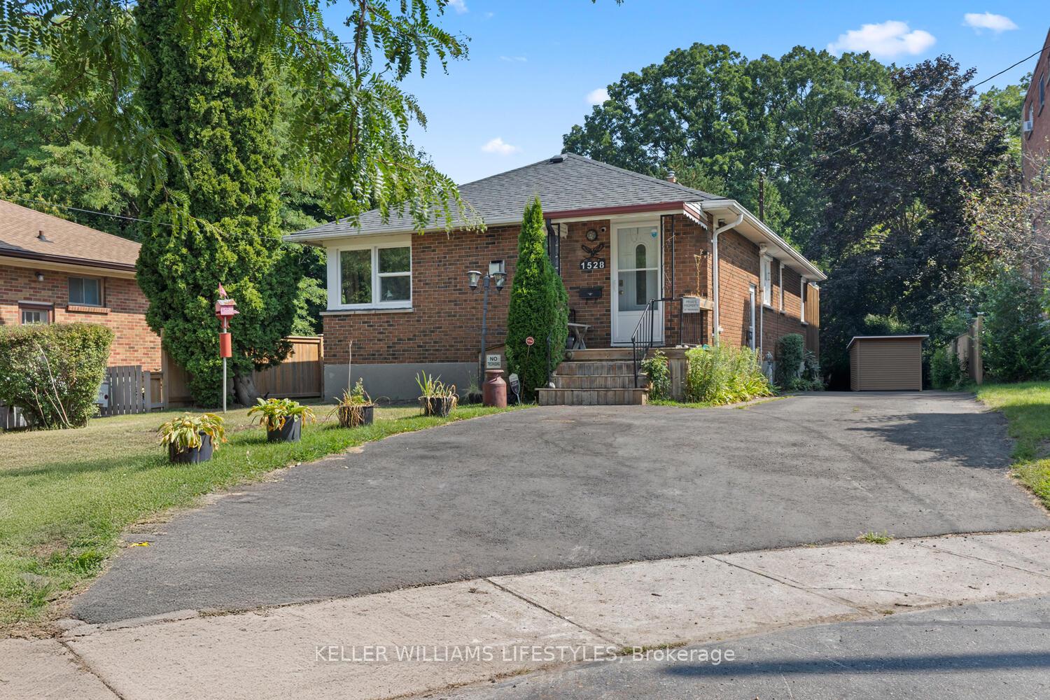 1528-mclarenwood-terrace-london-east-ontario-x12472030