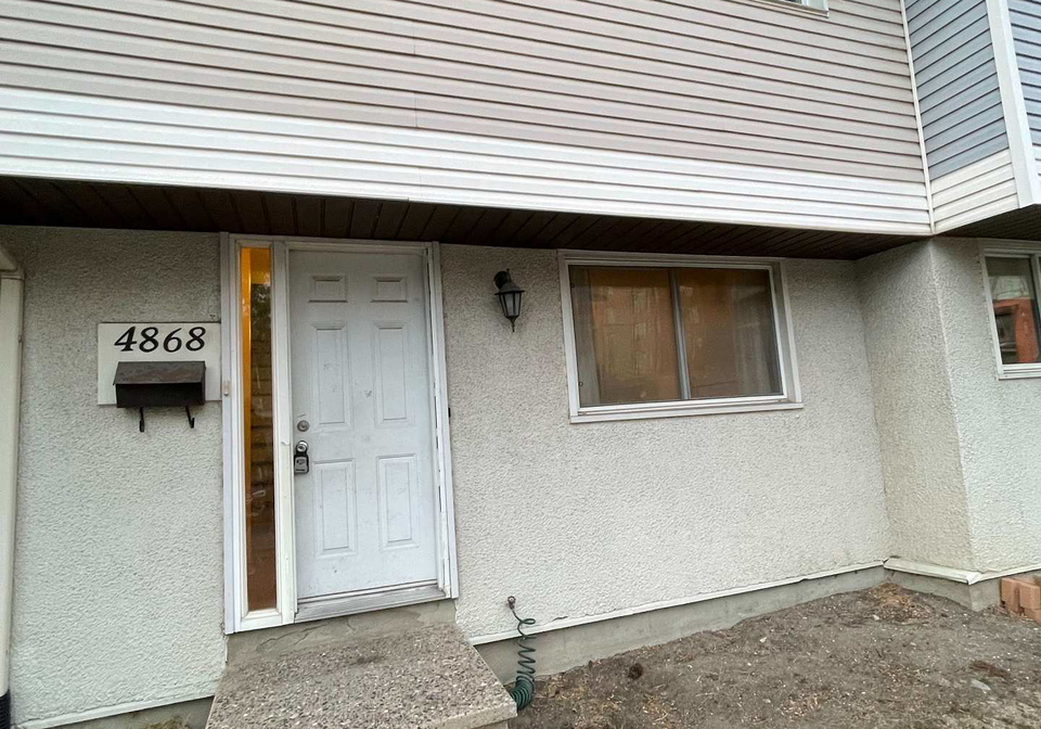 4868-hendon-way-cyrville-carson-grove-pineview-ottawa-ontario-x12472178
