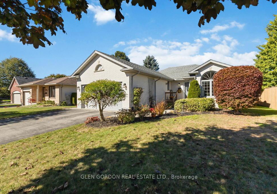 71-parkview-crescent-strathroy-caradoc-ontario-x12472280