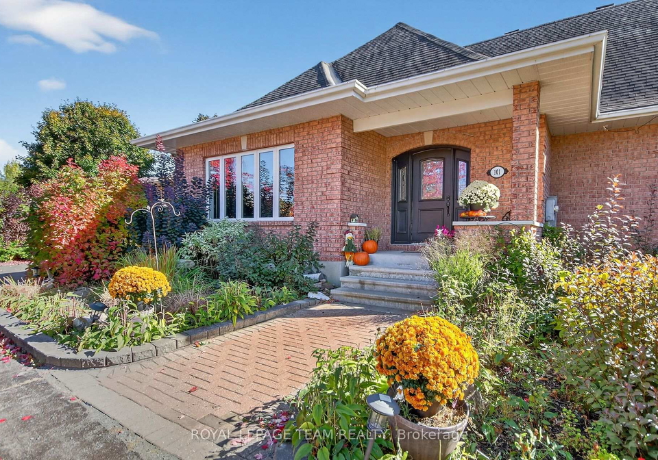 101-falcon-brook-road-ottawa-ontario-x12472351