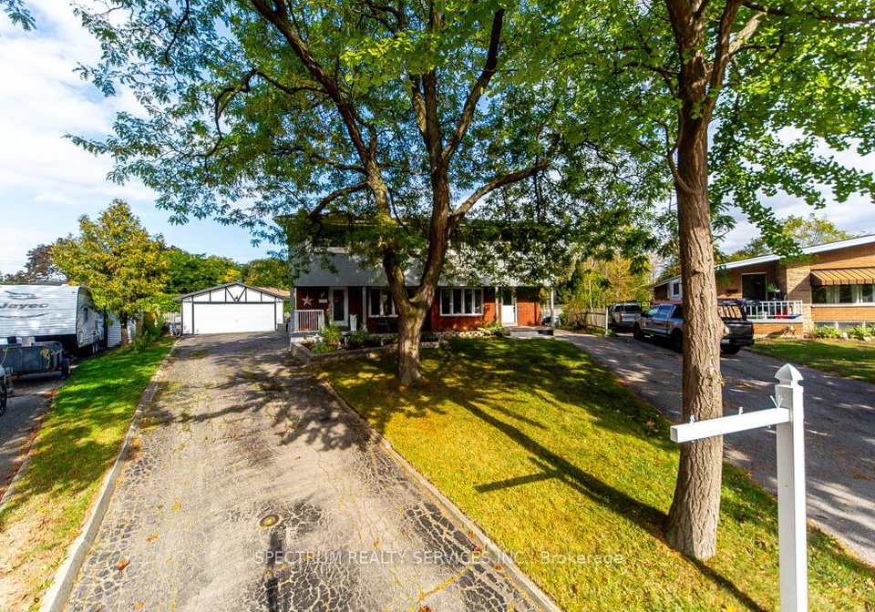 11-carrington-court-hamilton-ontario-x12472465