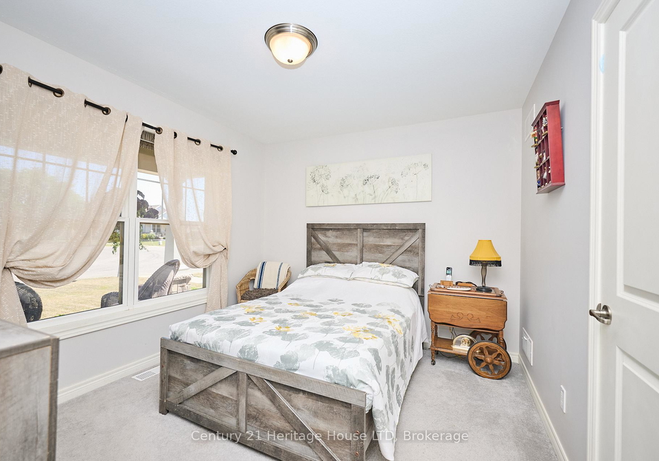 450-classic-avenue-welland-ontario-x12472802