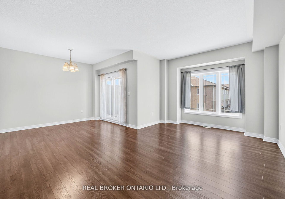 7-ladybell-lane-hamilton-ontario-x12472878