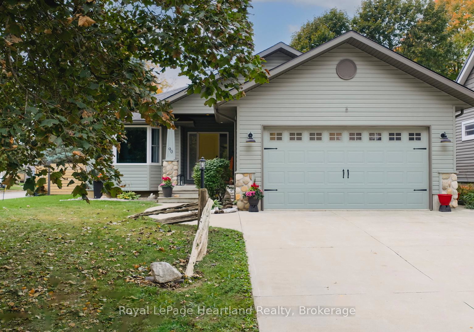 90-joseph-street-central-huron-ontario-x12472921