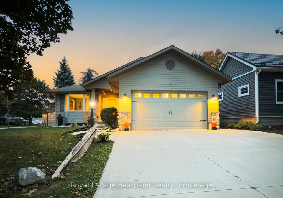 90-joseph-street-central-huron-ontario-x12472921