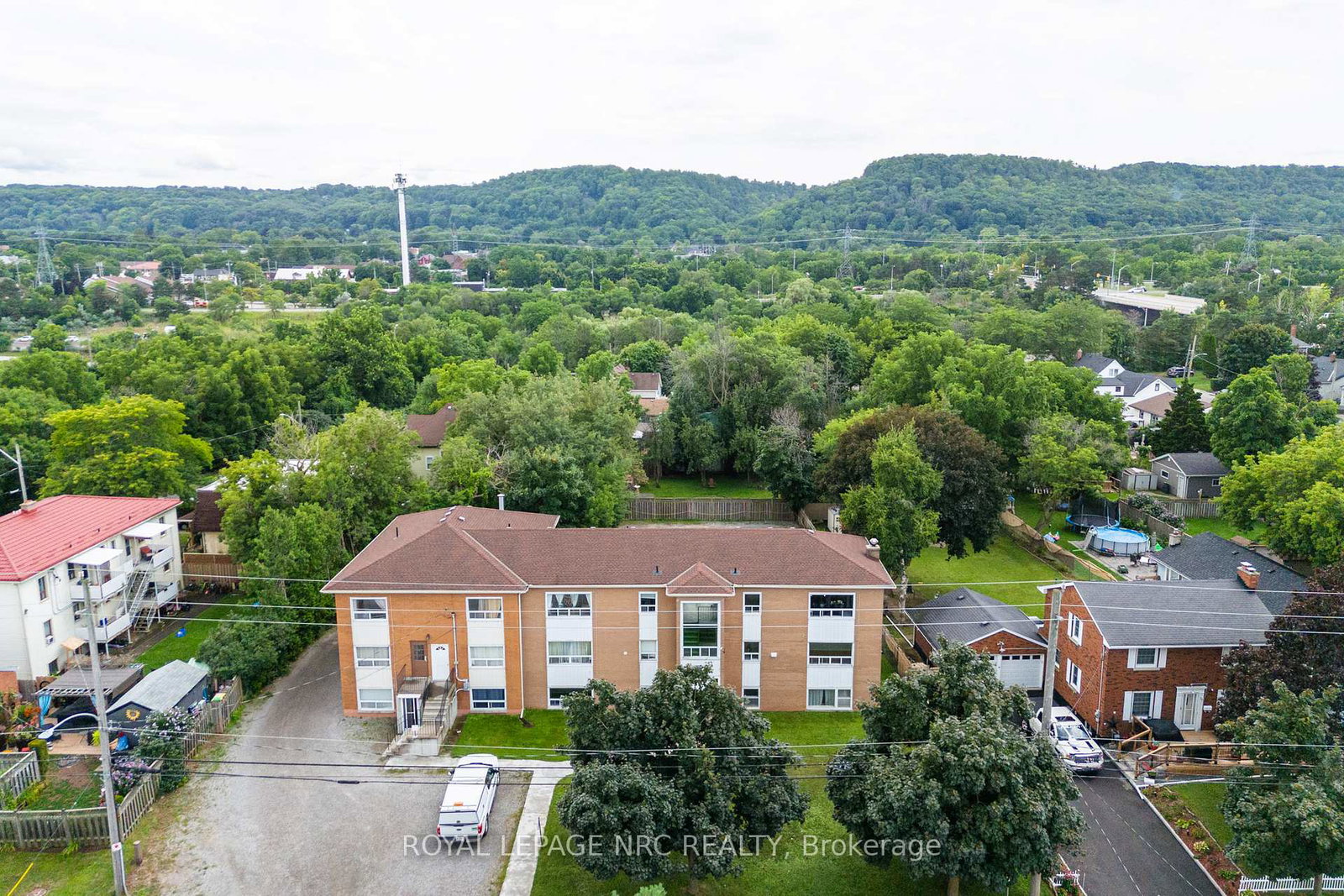 35-olive-street-grimsby-ontario-x12473213