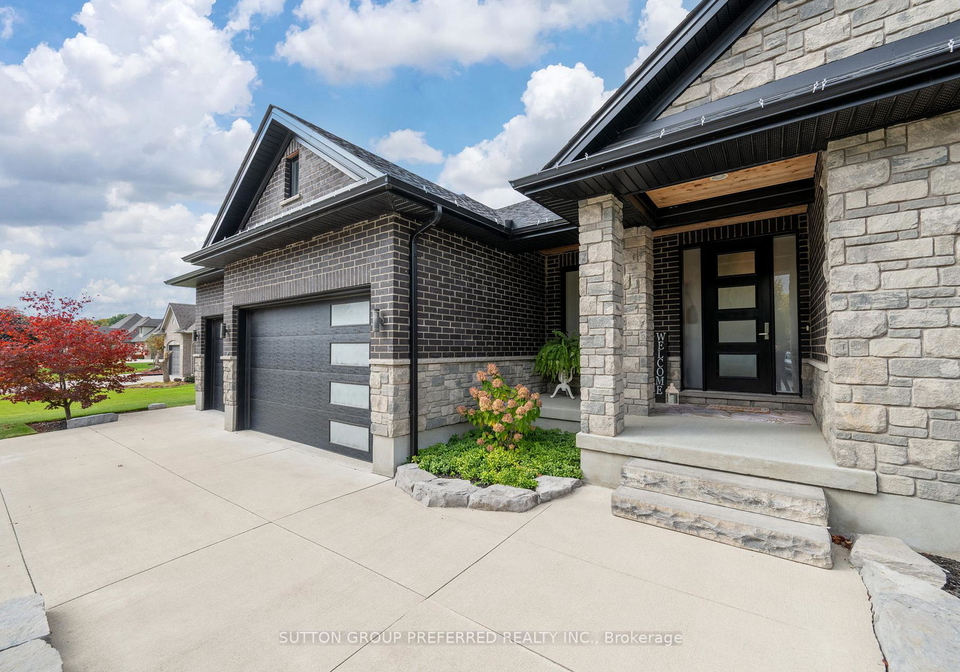 121-lewis-drive-middlesex-centre-ontario-x12473238