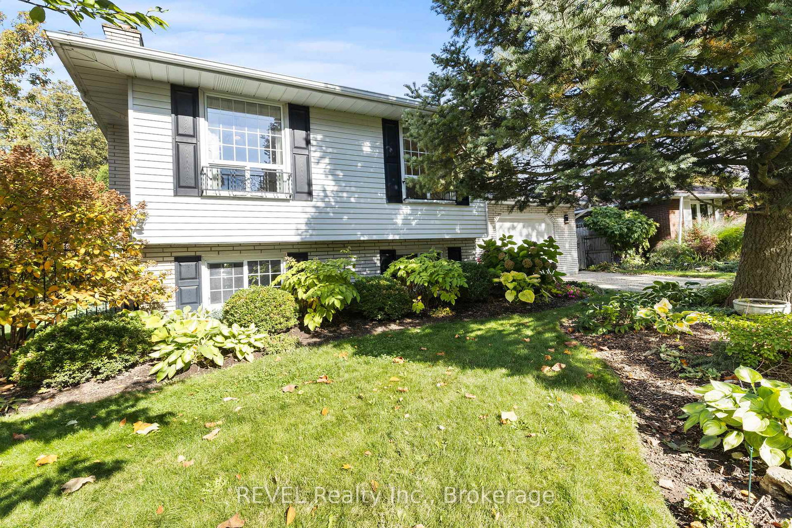 6-lakebreeze-crescent-e-st-catharines-ontario-x12473267