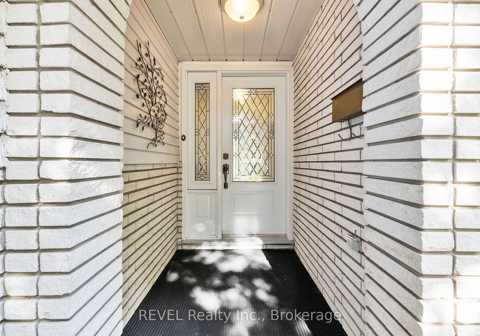 6-lakebreeze-crescent-e-st-catharines-ontario-x12473267