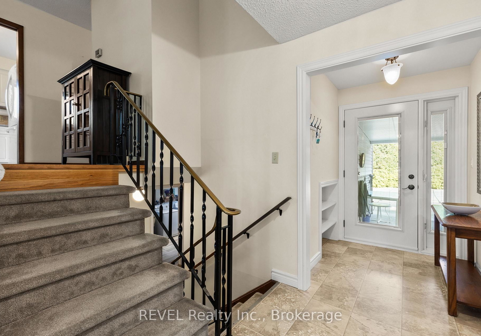 6-lakebreeze-crescent-e-st-catharines-ontario-x12473267