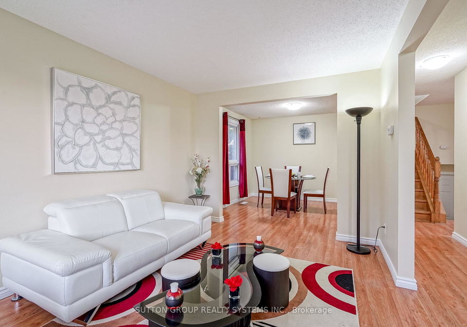 85-covington-crescent-kitchener-ontario-x12473292