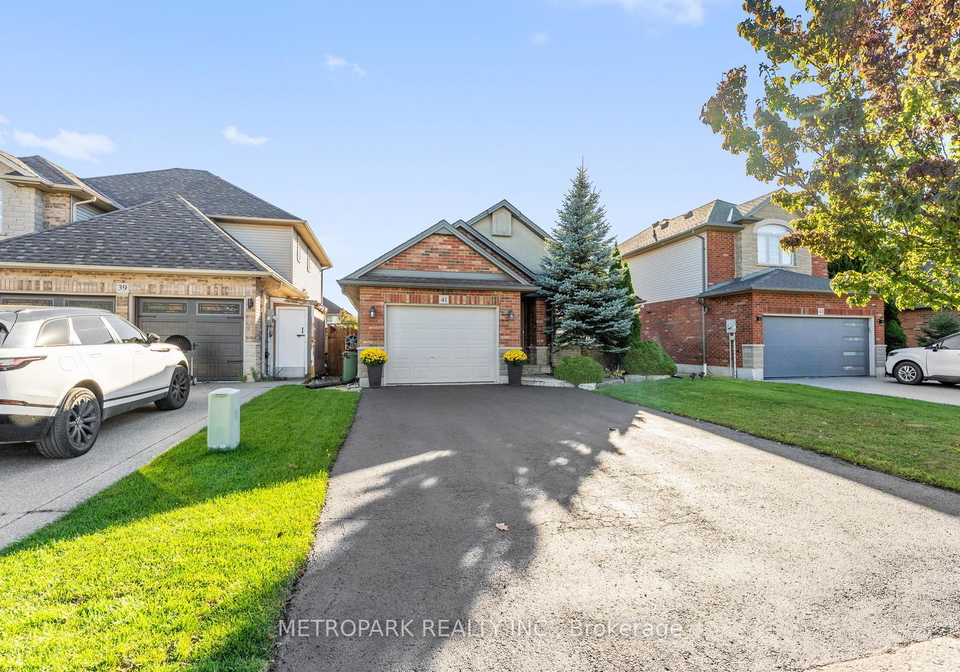 41-switzer-crescent-hamilton-ontario-x12473308