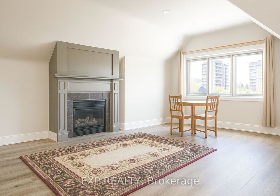 12-somerset-street-w-ottawa-ontario-x12473607