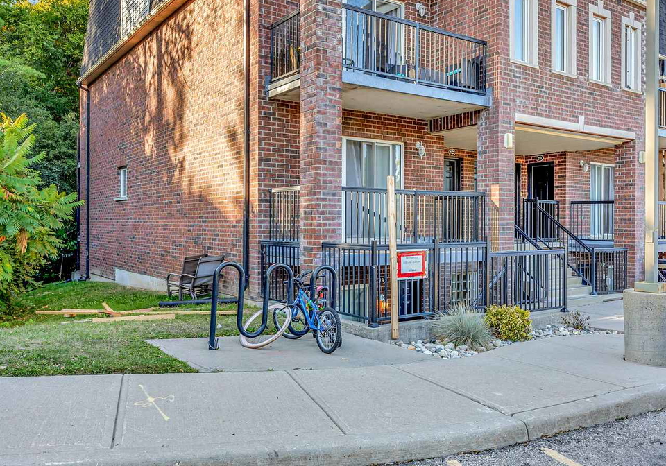 45-cedarhill-crescent-kitchener-ontario-x12473680