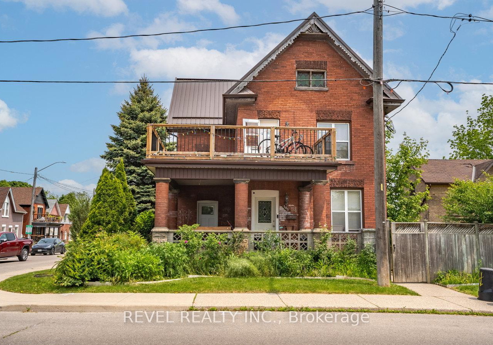 65-victoria-street-brantford-ontario-x12473711