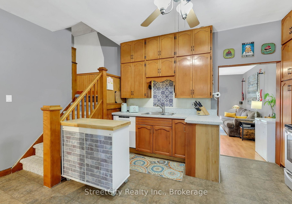 265-front-street-stratford-ontario-x12473814